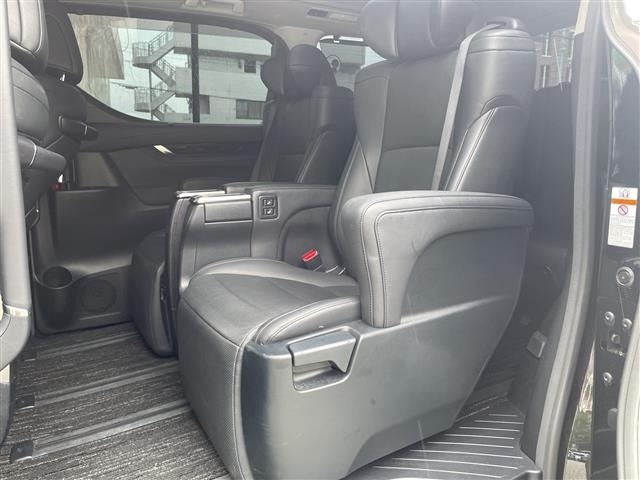 Toyota VELLFIRE 2017 8030996-2