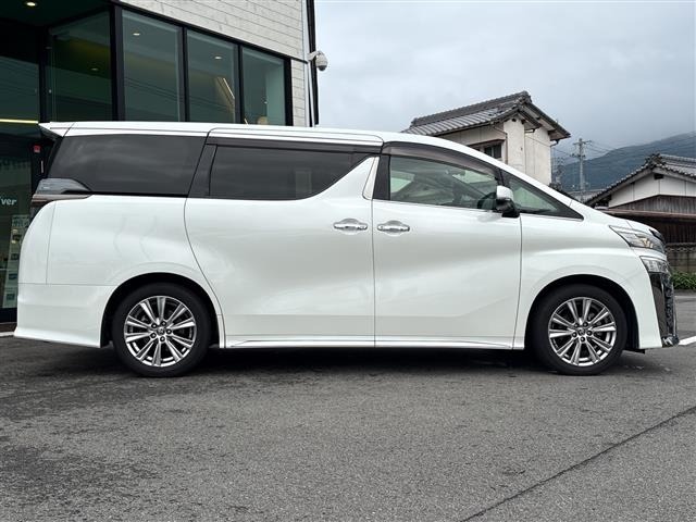 Toyota VELLFIRE 2022 8031007-10