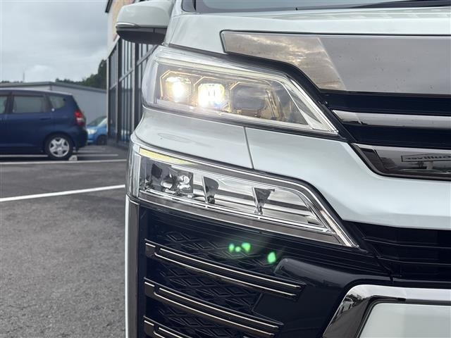 Toyota VELLFIRE 2022 8031007-4