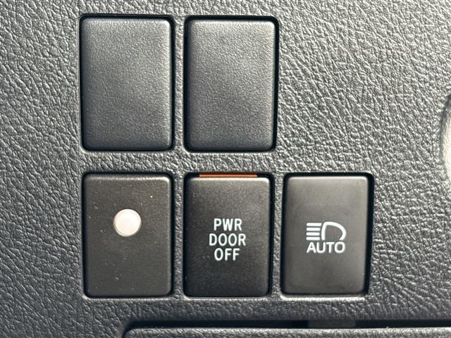 Toyota VELLFIRE 2022 8031007-7