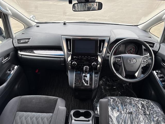 Toyota VELLFIRE 2020 8031008-15