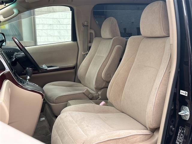 Toyota VELLFIRE 2011 8031022-11