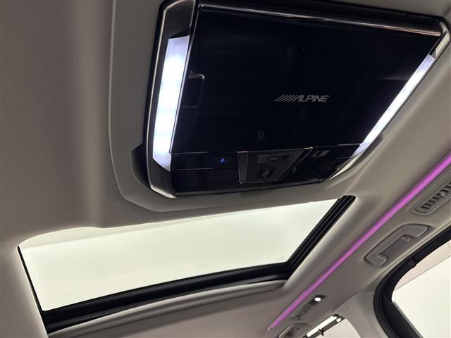 Toyota VELLFIRE 2017 8031023-12