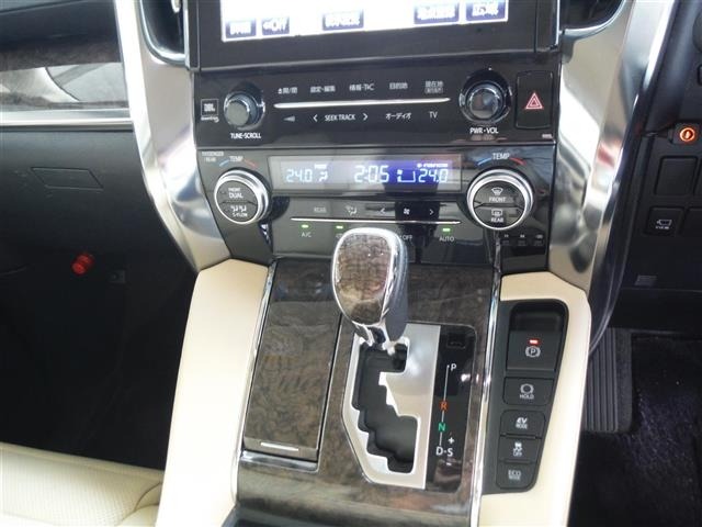 Toyota VELLFIRE 2019 8031026-12