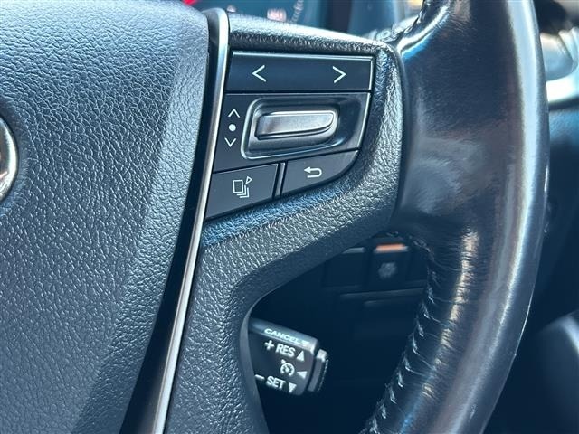 Toyota VELLFIRE 2017 8031033-3