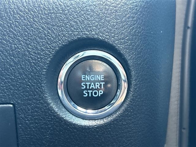 Toyota VELLFIRE 2017 8031033-9