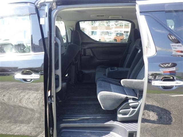 Toyota VELLFIRE 2017 8031043-2