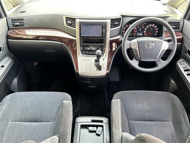 Toyota VELLFIRE 2013 8031046-14
