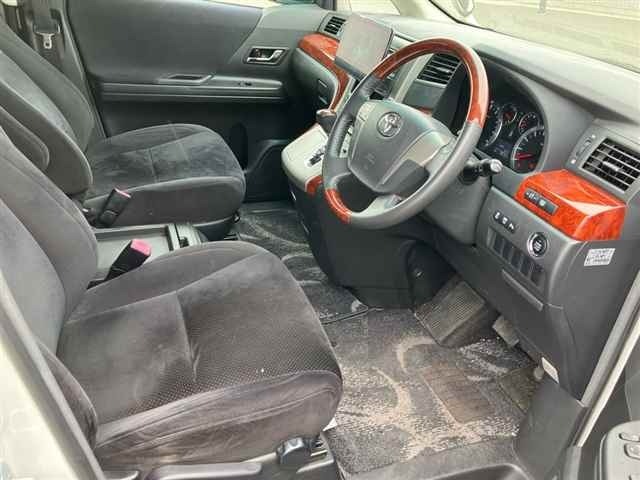 Toyota VELLFIRE 2010 8031060-7