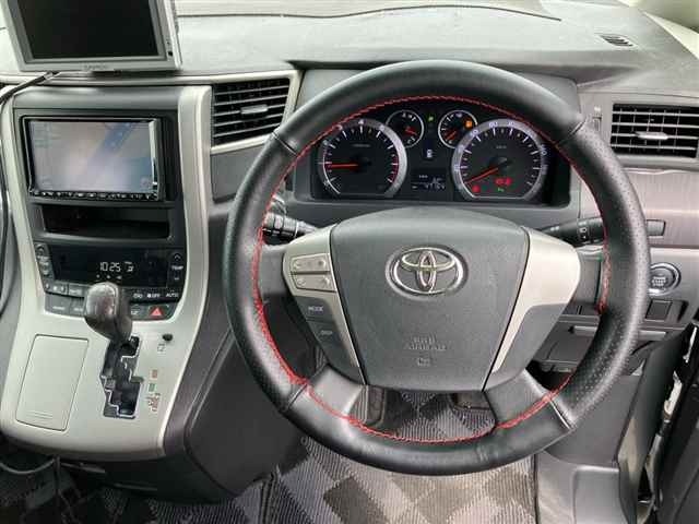 Toyota VELLFIRE 2010 8031070-3
