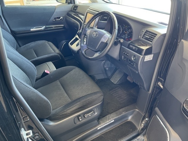 Toyota VELLFIRE 2012 8031074-4