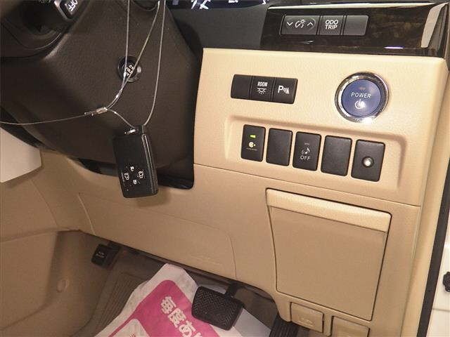Toyota VELLFIRE 2013 8031149-8