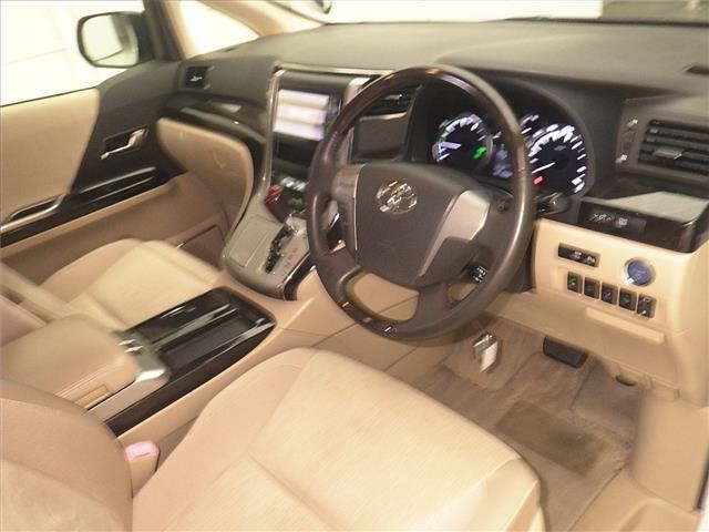 Toyota VELLFIRE 2012 8031150-3