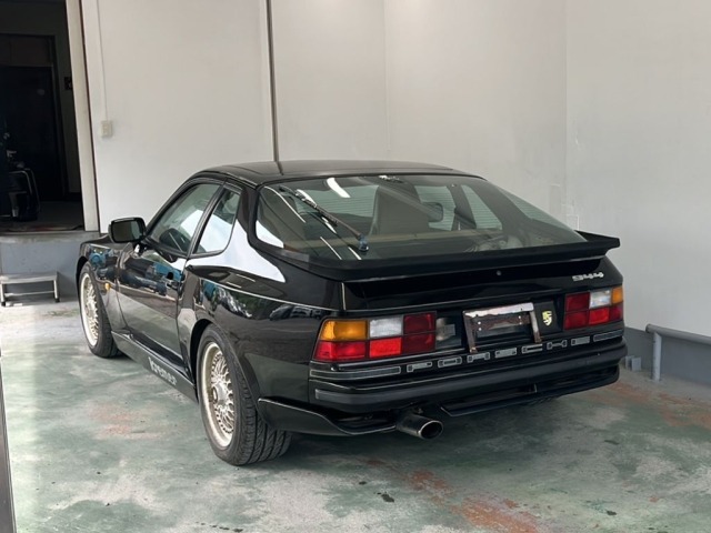 Porsche 944 1988 8048113-1
