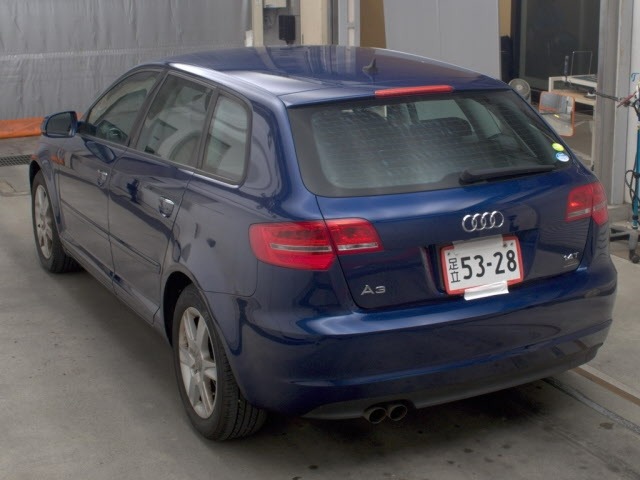 Audi A3 2011 8048631-1