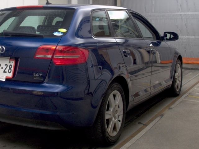 Audi A3 2011 8048631-5