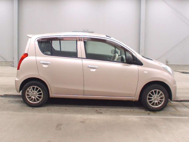 Suzuki ALTO 2014 8042011-3
