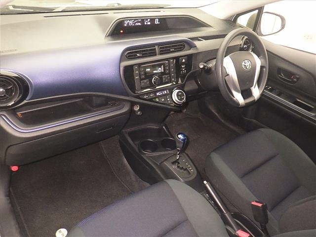 Toyota AQUA 2015 8048710-4