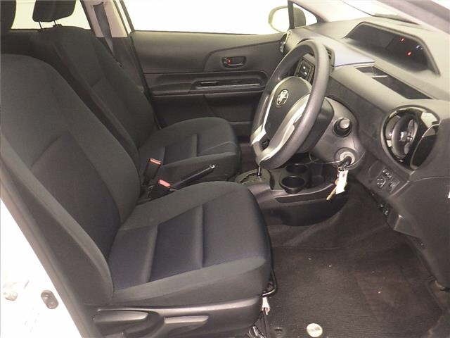 Toyota AQUA 2015 8048710-5