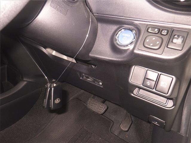 Toyota AQUA 2017 8048711-8