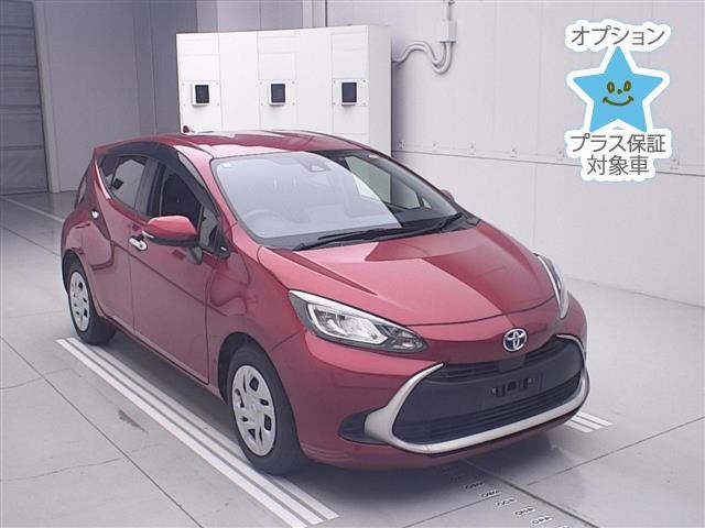 Toyota AQUA 2021 8048719-0