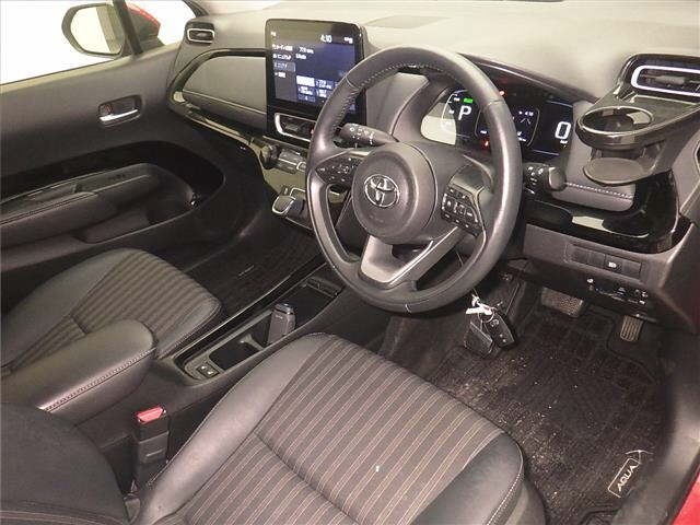 Toyota AQUA 2021 8048719-3