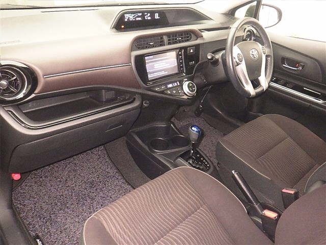 Toyota AQUA 2015 8048720-4