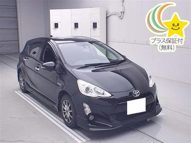 Toyota AQUA 2017 8048727-0
