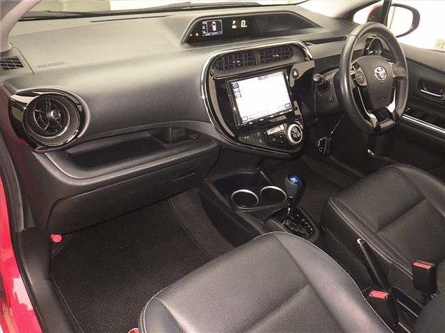 Toyota AQUA 2017 8048730-4