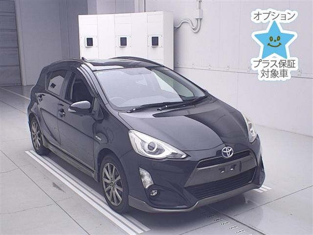 Toyota AQUA 2015 8048731-0
