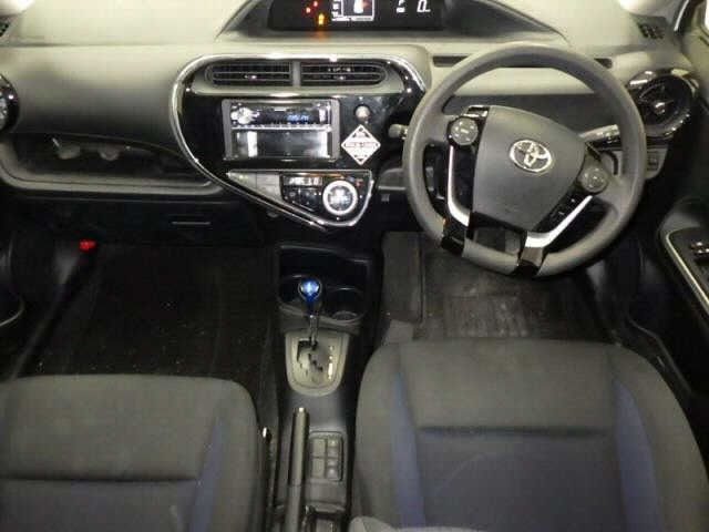 Toyota AQUA 2019 8048772-3