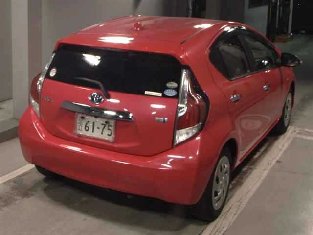 Toyota AQUA 2016 8048791-5
