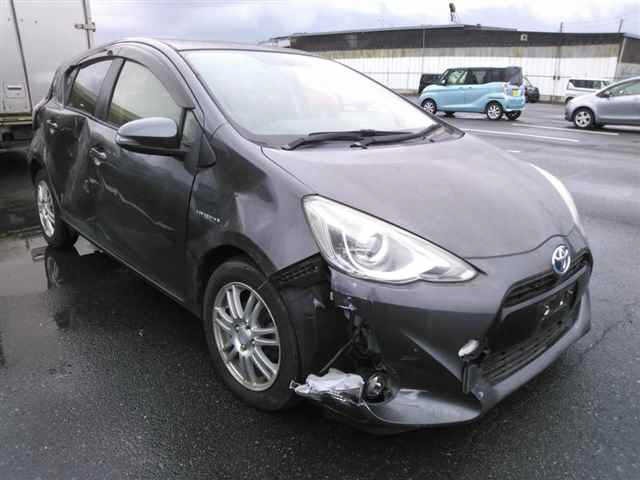 Toyota AQUA 2015 8048800-0
