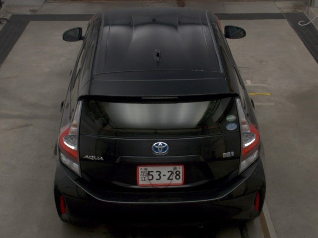 Toyota AQUA 2019 8048821-7