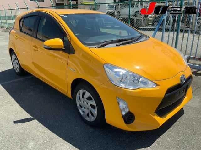 Toyota AQUA 2015 8048825-0