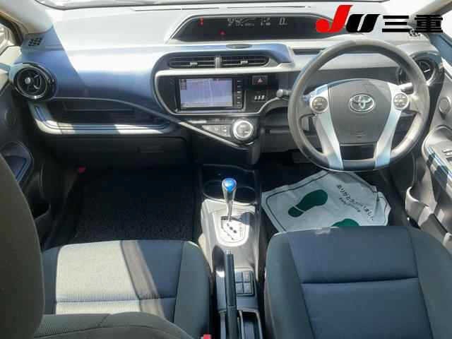Toyota AQUA 2015 8048825-8