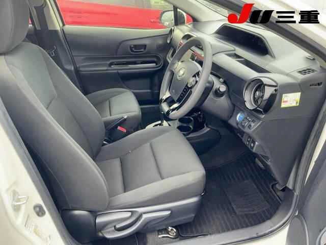 Toyota AQUA 2017 8048827-4
