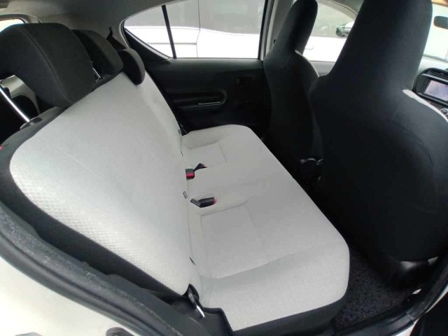 Toyota AQUA 2016 8048829-12