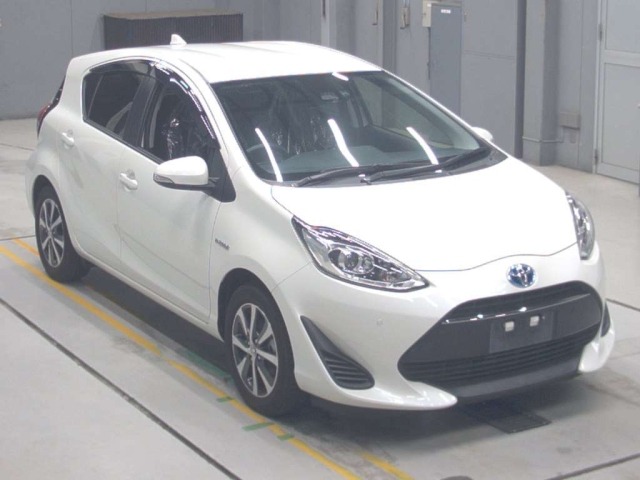 Toyota AQUA 2019 8048838-5