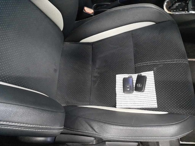 Toyota AQUA 2015 8048854-10