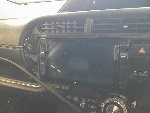 Toyota AQUA 2015 8048854-12
