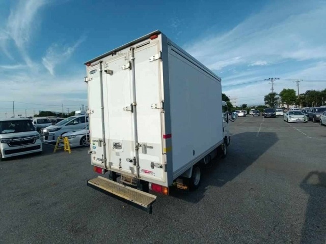 Nissan ATLAS 2014 8044861-1