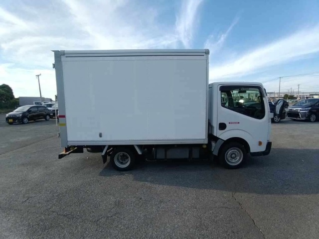 Nissan ATLAS 2014 8044861-3