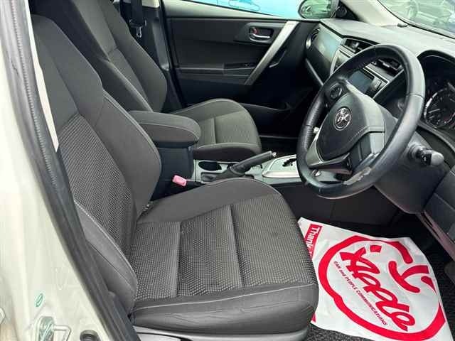 Toyota AURIS 2012 8051196-7
