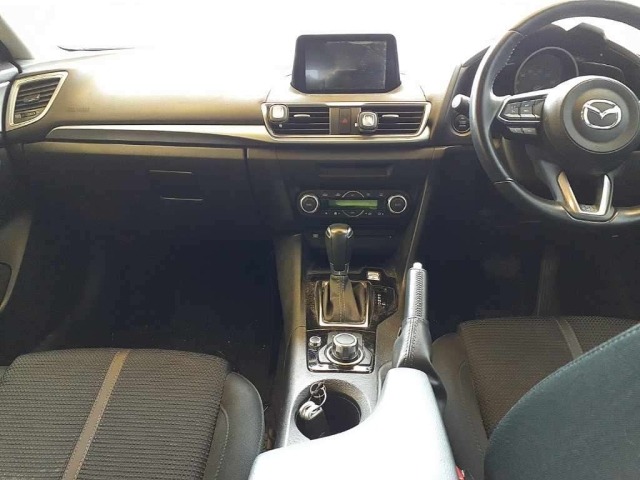 Mazda AXELA 2018 8048887-9