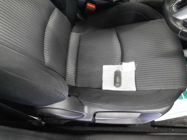 Mazda AXELA 2015 8048888-10