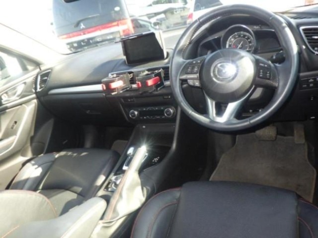 Mazda AXELA 2014 8048890-3