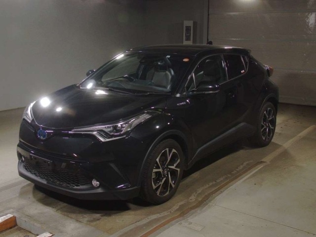 Toyota C-HR 2017 8049351-0