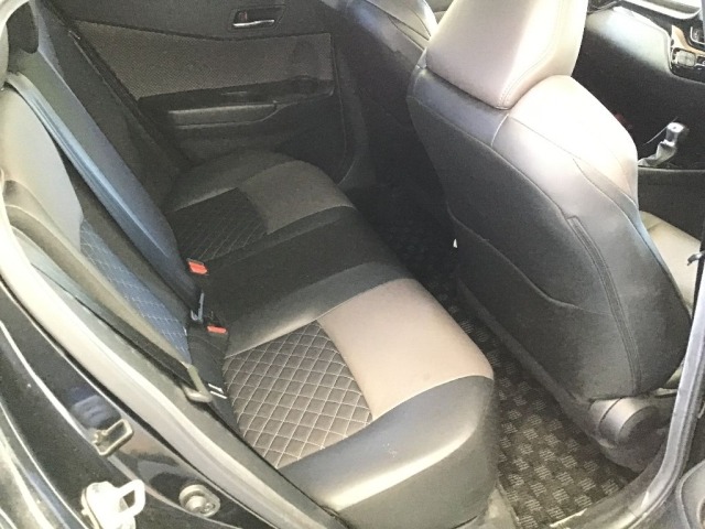 Toyota C-HR 2019 8049353-6