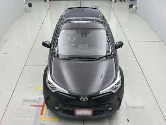 Toyota C-HR 2018 8049366-7